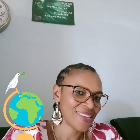 Meet your Posher, Kumba - Picture 1 of 1